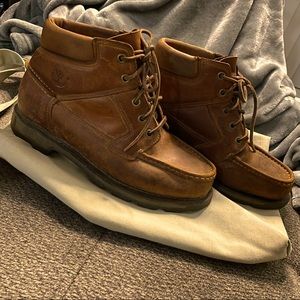Vintage Leather Timberland Chukka Goretex Boots